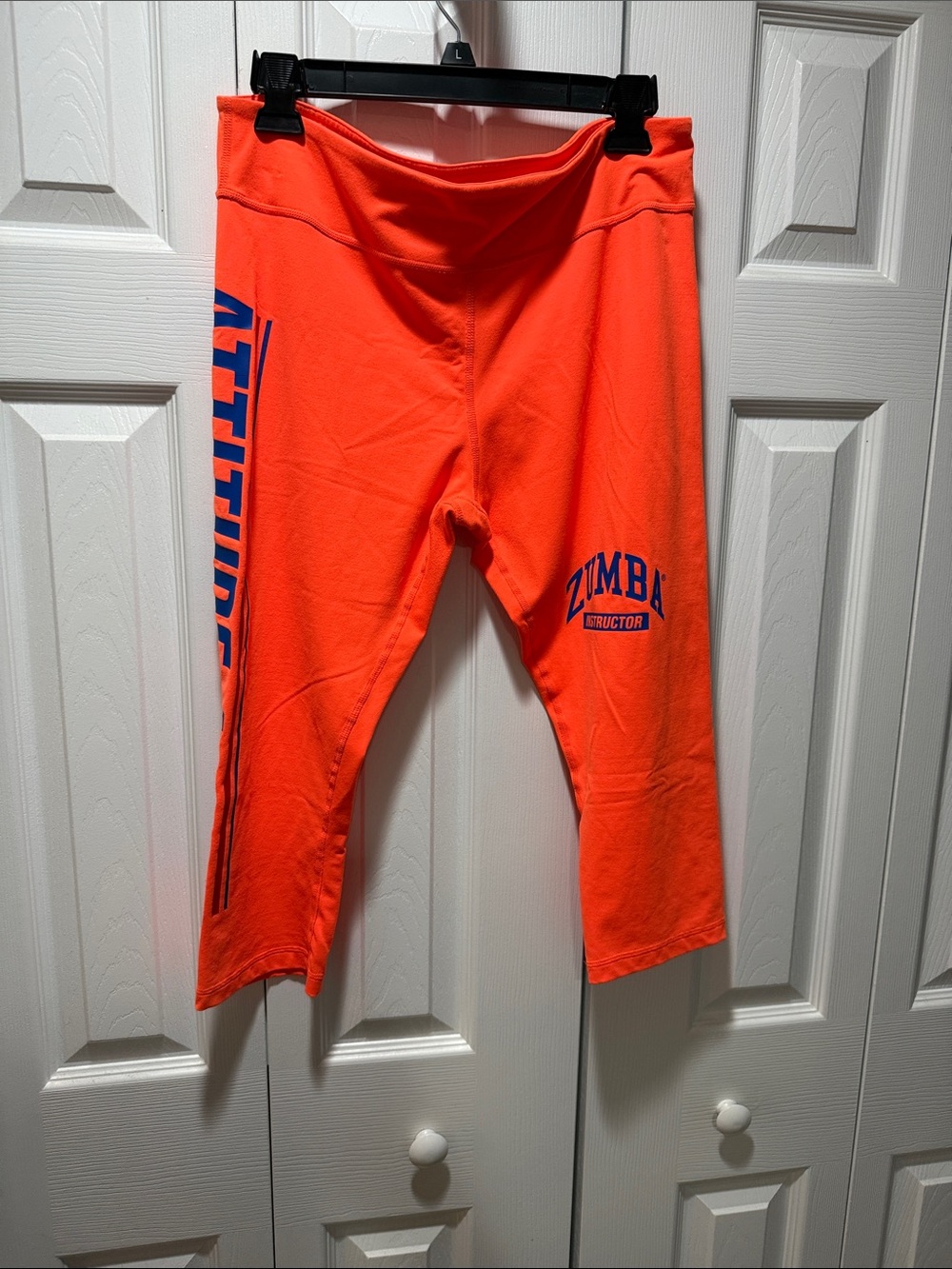 Zumba Fitness Neon Orange Capri Leggings with Blue Accents